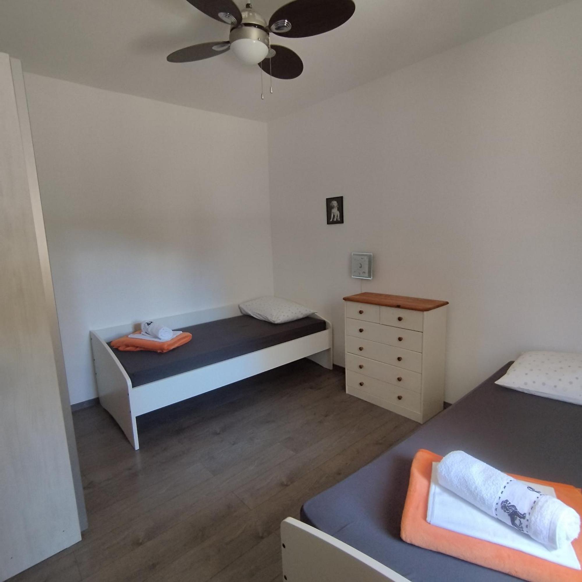 Apartments Jakovljevic Grebaštica エクステリア 写真