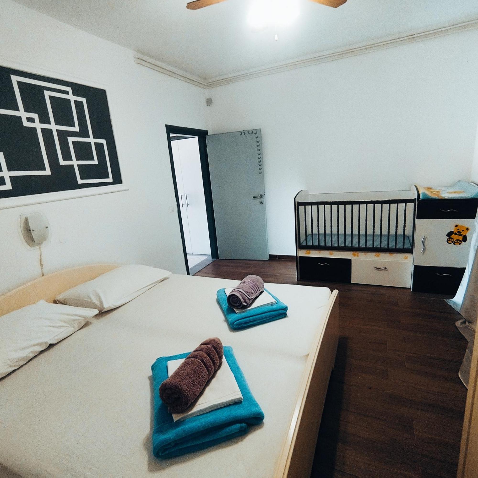 Apartments Jakovljevic Grebaštica エクステリア 写真