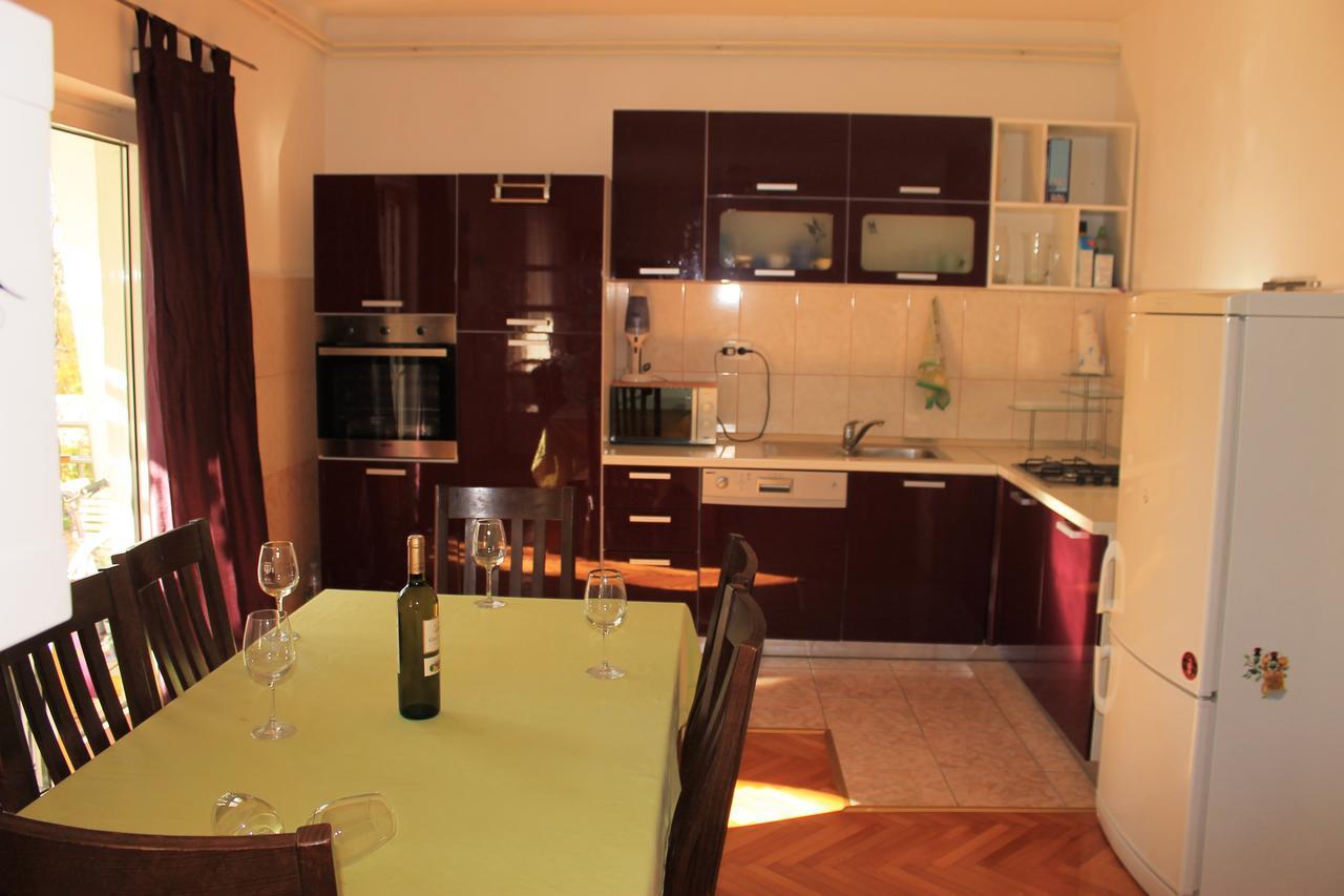 Apartments Jakovljevic Grebaštica エクステリア 写真